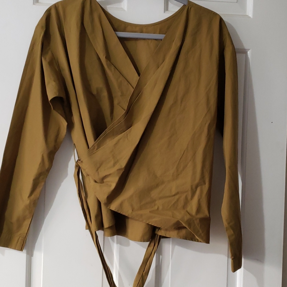 Wrap top